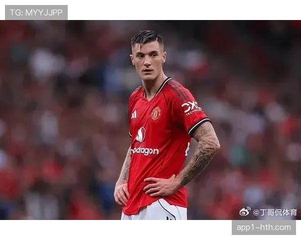 曼联反击推进仅用11秒 谢什科替补登场展现高效终结能力